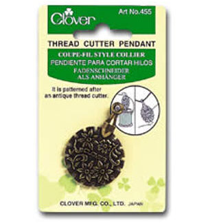 Clover - Thread Cutter Pendant - Antique Gold