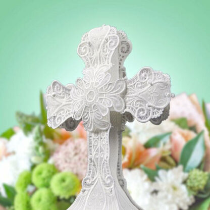 ED - Freestanding Lace Cross - 12453CD - OESD