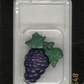 Button - 1548 - 28 mm - Purple Grapes - by Dill Buttons of Ameri