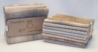 Fabric - Bundles - Woolen Needfuls - ITPDDS - Dirty Snowman - 6i