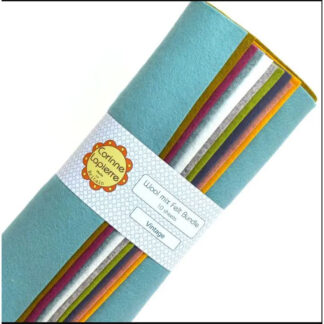 Corinne Lapierre - 45% Wool 55% Viscose - Wool Mix Felt Bundle - Vintage - 10 Sheets 9" Squares