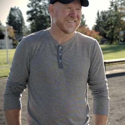 Thread Theory Designs - Digital Pattern - Strathcona Henley